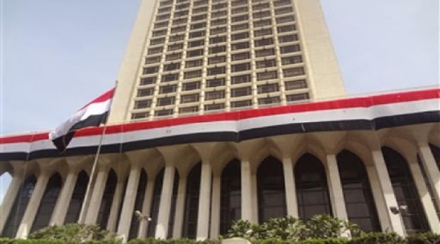 الخارجية المصرية تحذر المواطنين الباحثين عن عمل بالخارج
