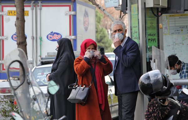  خطة لفرض الزامية ارتداء الكمامة في طهران الاسبوع القادم