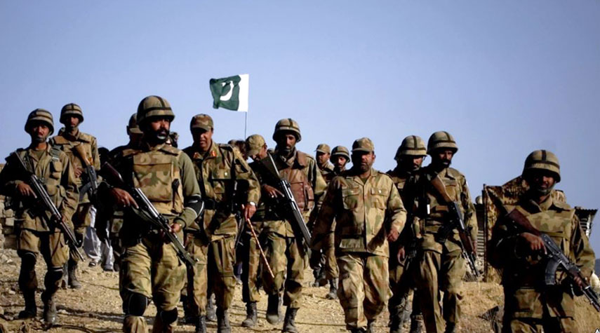 باكستان... مقتل 20 جنديا في هجومين منفصلين