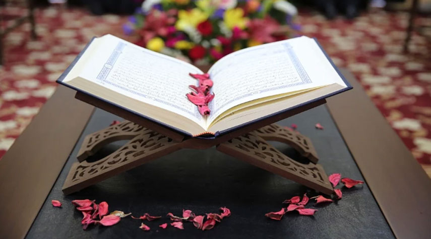 قناة القرآن الايرانية تبثّ تلاوات جديدة لكبار القراء المصريين