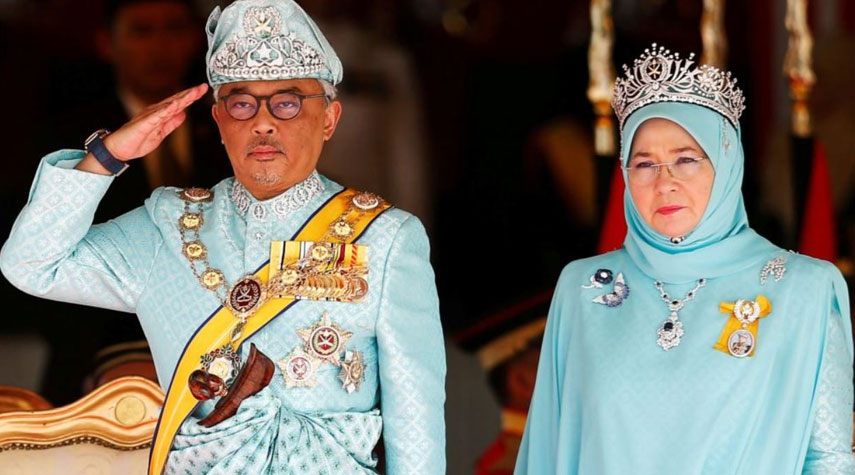 ملك ماليزيا يرفض إعلان حالة الطوارئ