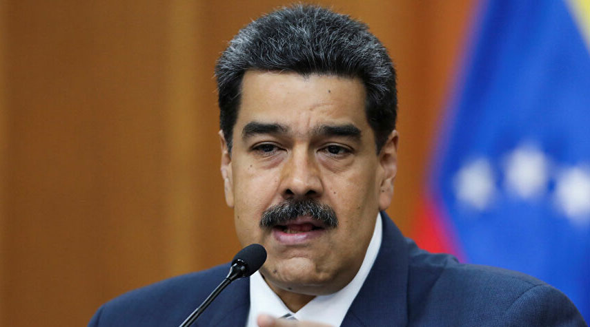 هجوم يستهدف أكبر مصفاة للنفط في فنزويلا والرئيس يؤكد..