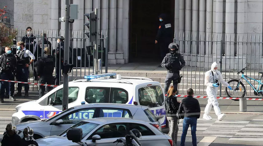 ثلاثة قتلى في هجوم بسكين بمدينة نيس الفرنسية