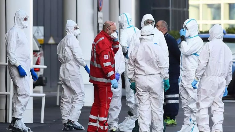 إيطاليا تسجل 37809 إصابات و446 وفاة بكورونا