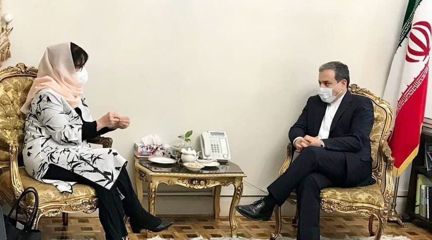لقاء بين المندوبة الأممية الخاصة بالشأن الافغاني ومساعد الخارجية الايرانية
