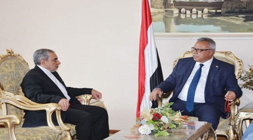 السفير الايراني ورئيس الوزراء اليمني يبحثان العلاقات الثنائية