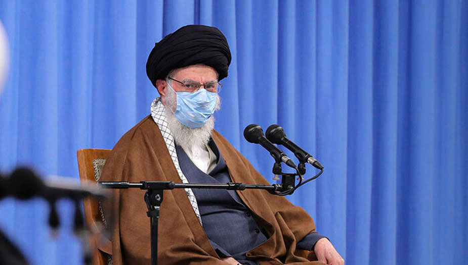 قائد الثورة: لا يحق لاصحاب القنابل النووية التعليق على أنشطة ايران الصاروخية