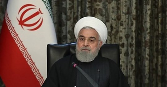 الرئيس روحاني يوجه النفط والصناعة والزراعة بتحويل المشاريع الاقتصادية