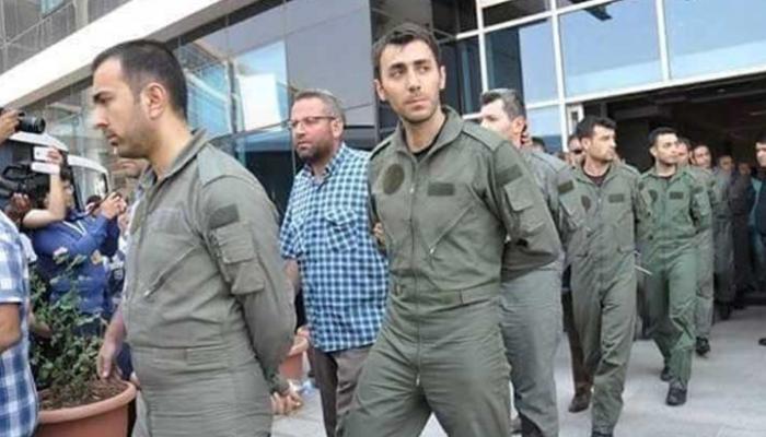 محكمة تركية تحكم بالمؤبد على متورطين بمحاولة انقلاب تركيا