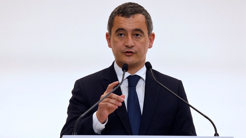  الصحافة الفرنسية تنتقد وزير الداخلية لتجاهله انتهاكات الشرطة