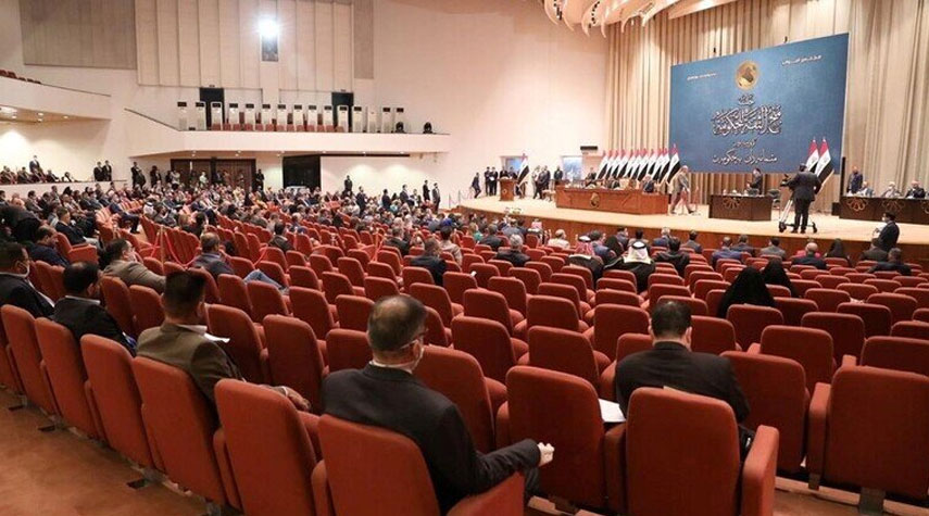 العراق.. لجنة برلمانية تطالب الحكومة بتنويع مصادر تسليح الجيش