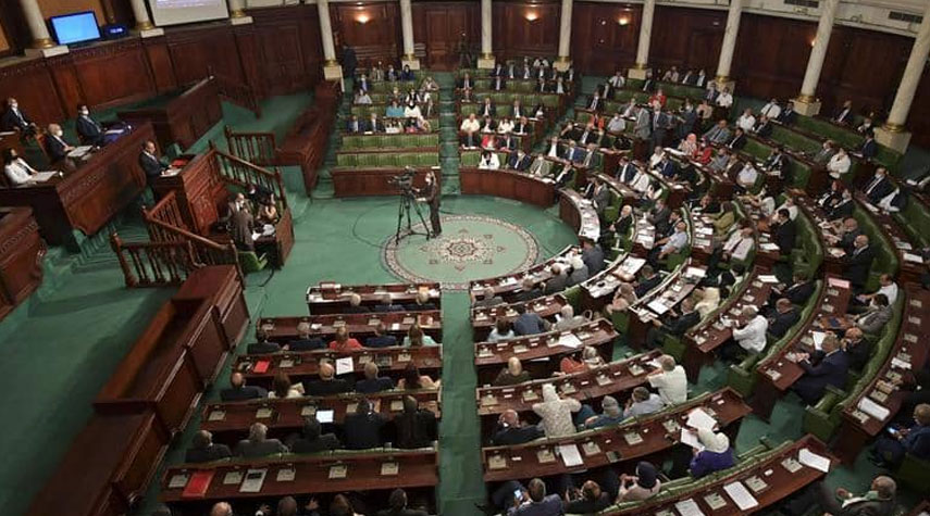 البرلمان التونسي يصادق على ميزانية عام 2021