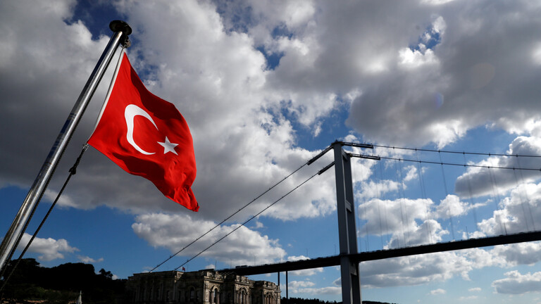 تركيا تدين اعتقال اليونان لأحد موظفي قنصليتها