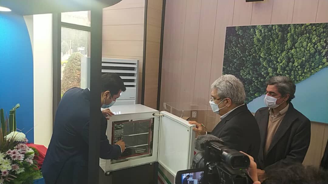 إيران تزيح الستار عن "أول حزمة كاملة من منتجات أطفال الأنابيب"