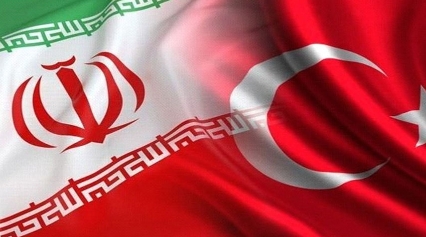 بحث سبل تعزيز التفاعلات التكنولوجية المشتركة بين ايران وتركيا