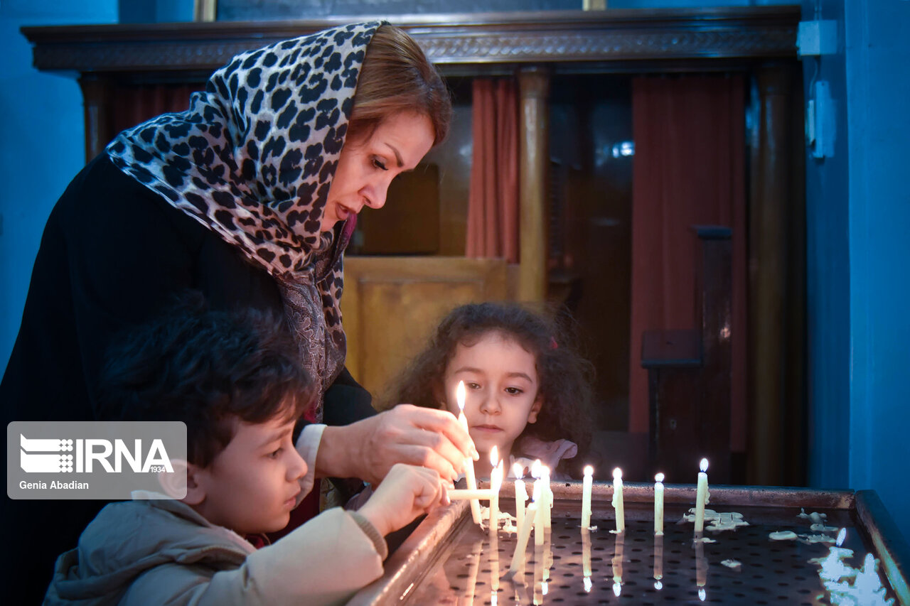 بالصور من ايران... مراسم عيد ميلاد المسيح عليه السلام في كنيسة "سورب غريغور"
