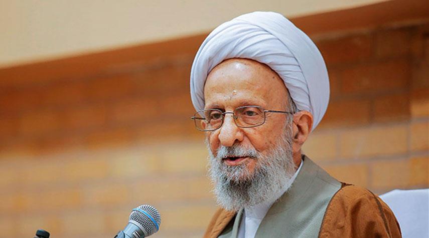 رئيس البرلمان الايراني يعزي بوفاة آية الله مصباح يزدي