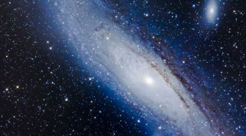 اكتشاف أقدم وأبعد مجرة في الكون