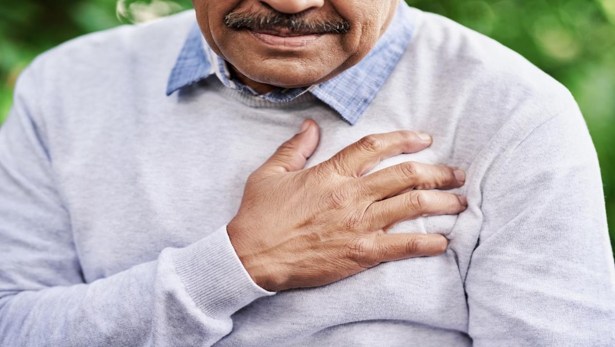 دراسة: أعراض خطيرة تنذر بحدوث نوبات قلبية