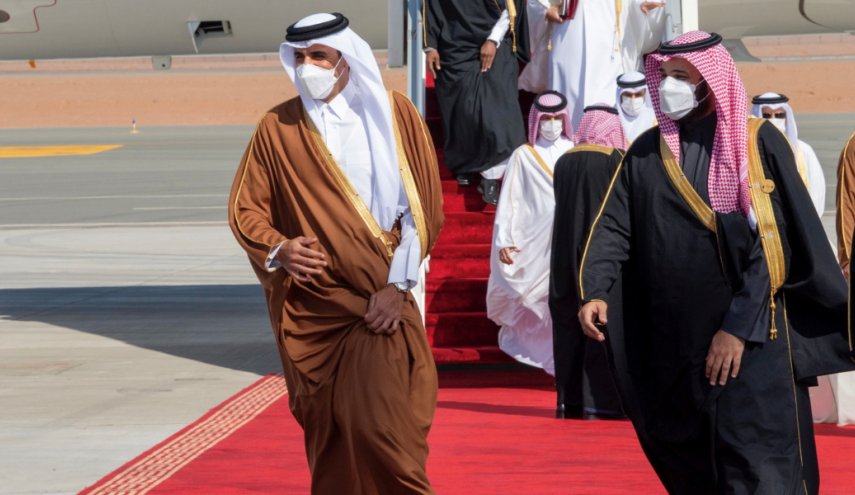 صحيفة إماراتية تتهم قطر بالاستفزاز