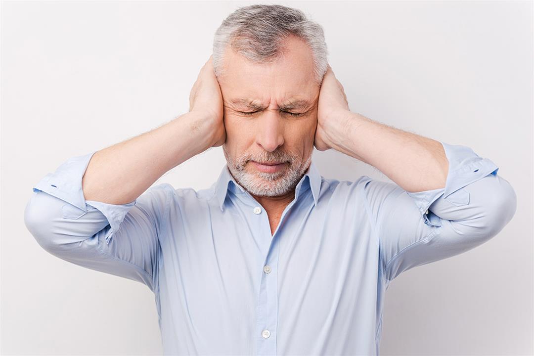 ما هو السبب الرئيسي وراء الشعور بطنين الأذن؟