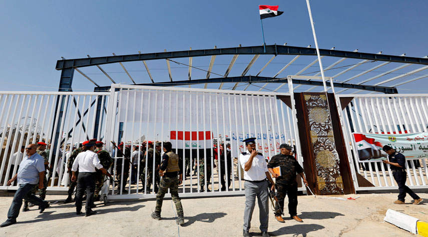 خلية الأزمة النيابية في العراق توصي بإغلاق الحدود