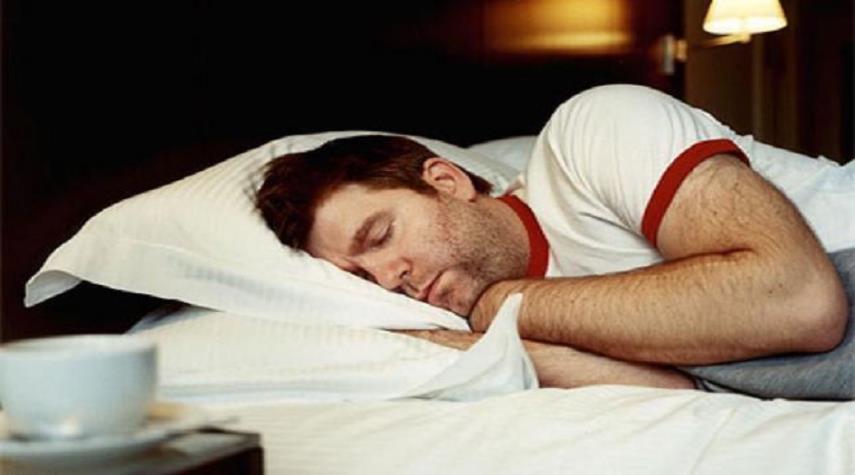 العلماء: قلة النوم يفاقم فرص الإصابة بكورونا