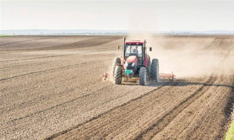 وزارة الزراعة العراقية تعلن عن مشروع لتمليك الأراضي الصحراوية