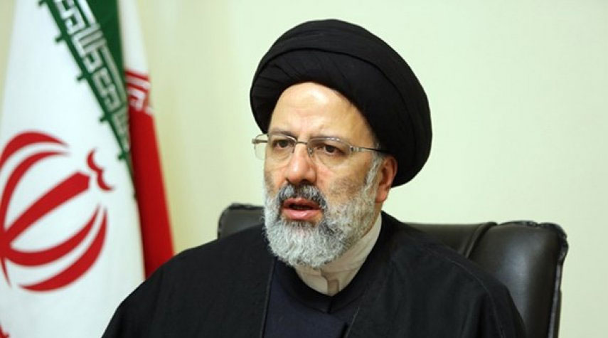 رئيس القضاء الايراني: الإمام الخميني (ره) جسد قيم العدالة بالمجتمع