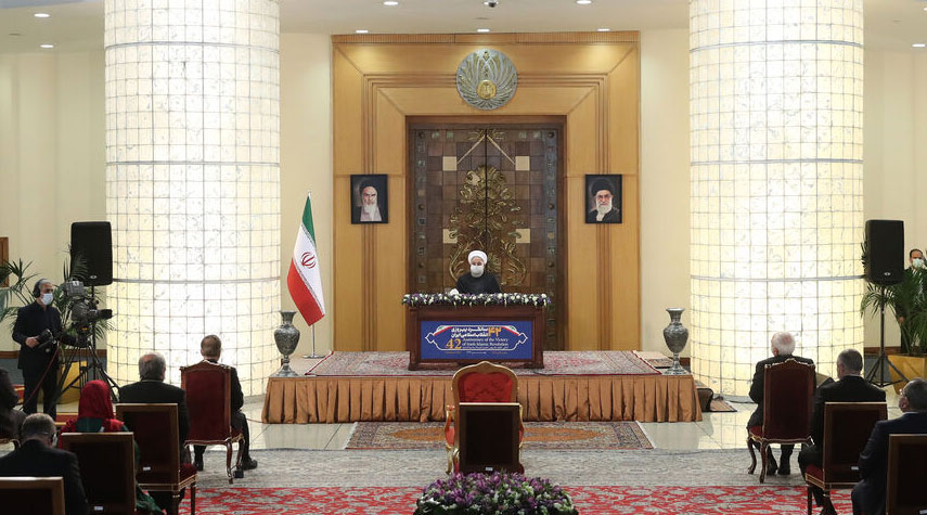 روحاني: لا يتوقع أحد منا ان نتخذ الخطوة الأولى بشأن تعهدات الاتفاق النووي