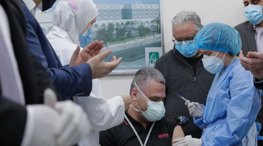 تلقيح 1100 من العاملين في القطاع الطبي اللبناني