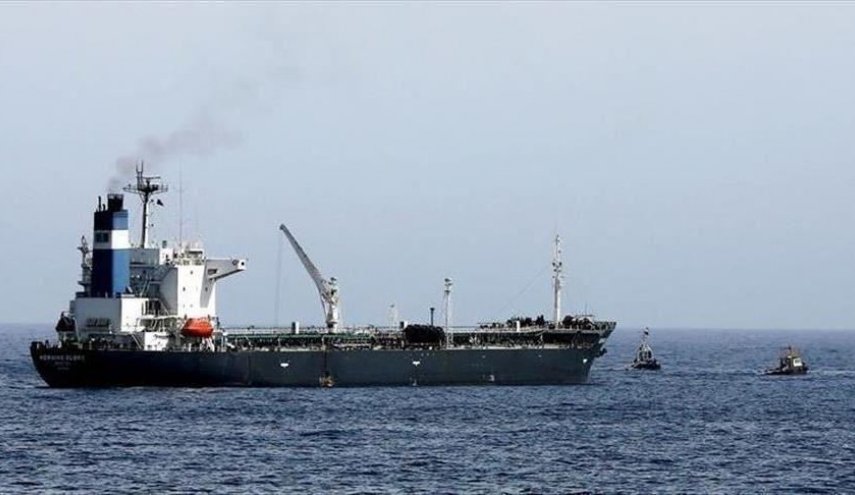 اليمن... تحالف العدوان يحتجز سفينة نفطية جديدة