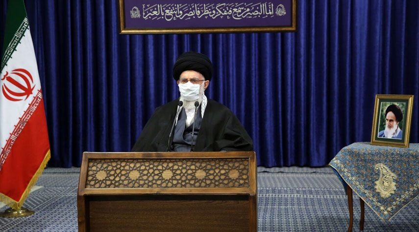 قائد الثورة: إيران قوة إقليمية فاعلة دفاعيا وسوف تدحض المؤامرات