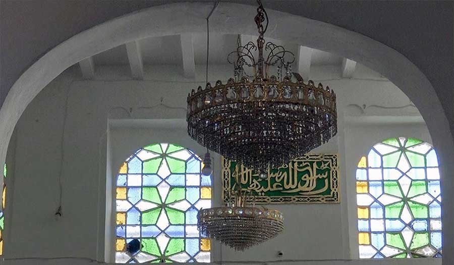 بالصور: مسجد الإمام علي التاريخي في صنعاء 