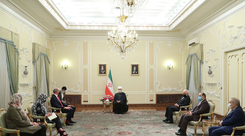الرئيس روحاني يدعو كافة اطراف الاتفاق النووي الى الالتزام بتنفيذ قرار 2231