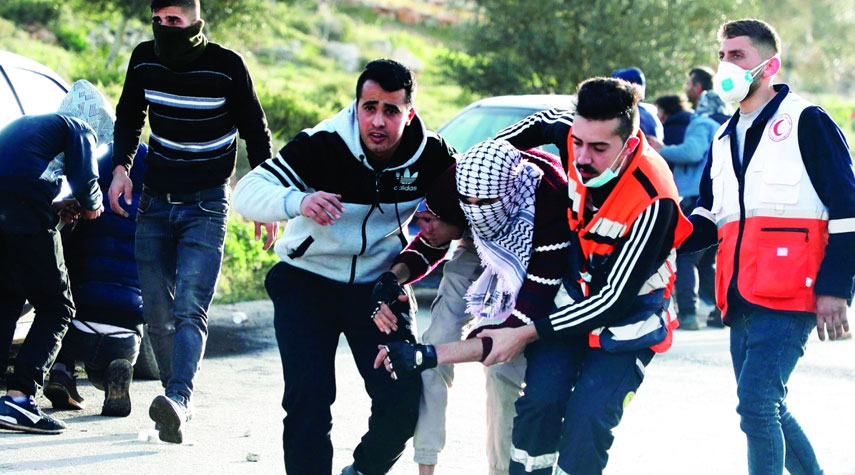 إصابة فلسطينيين 2 برصاص قوات الاحتلال شمال رام الله