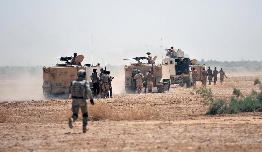 القوات العراقية تلقي القبض على عدد من الإرهابيين في الانبار