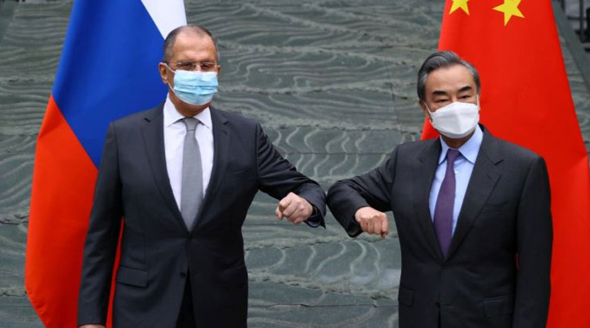 بكين: الصين وروسيا بحاجة لتعزيز التعاون لمقاومة الغرب