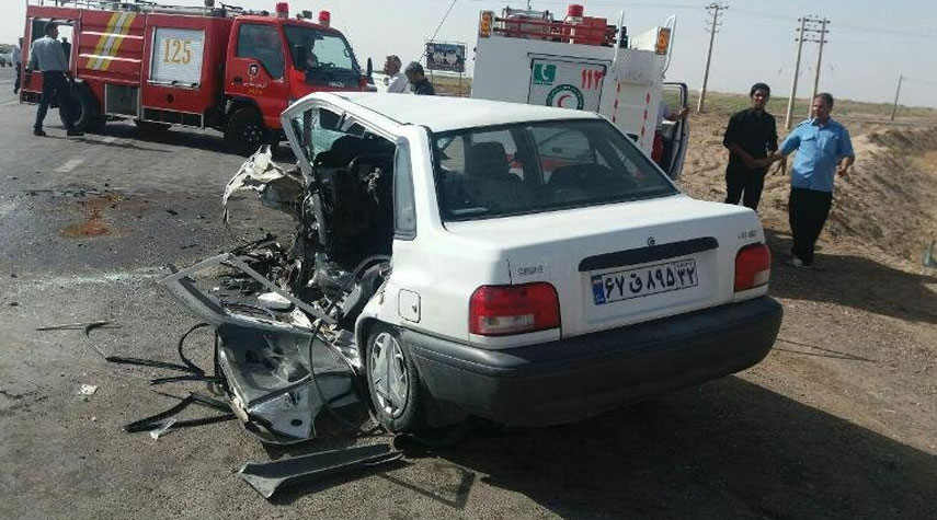 مصرع 14 شخصاً في حادث مروري بجنوب شرق ايران