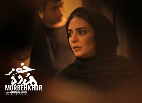 فنانة ايرانية تحصد جائزة أفضل ممثلة مساعدة في مهرجان هندي