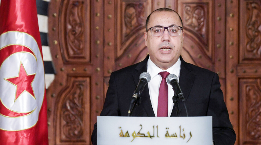  رئيس الوزراء التونسي يحذر من تفاقم الأزمة في بلاده