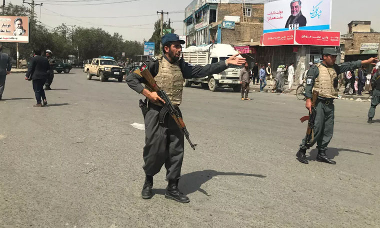 مقتل 3 شرطيين جراء انفجار مفخخة بشمال غرب أفغانستان