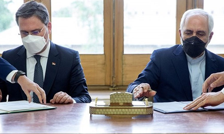 توقيع مذكرة تفاهم للتعاون بين وزارتي خارجية إيران وصربيا