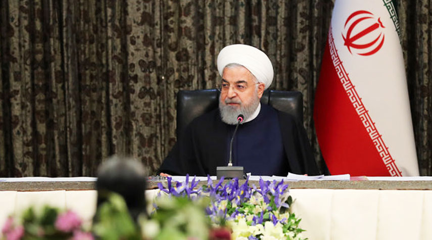 الرئيس روحاني: اجراءات الحظر لا يمكنها وقف الشعب الايراني
