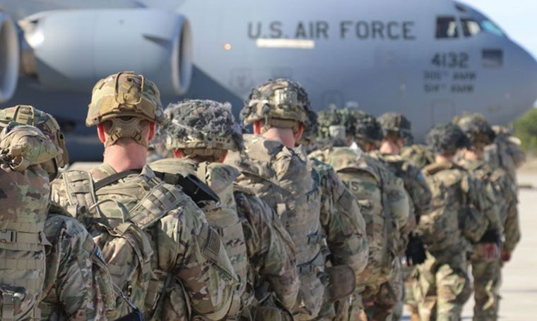 واشنطن والناتو يباشران سحب القوات من أفغانستان