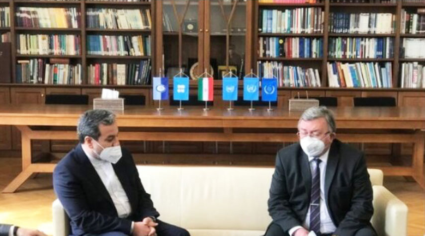 لقاء ثنائي ايراني روسي قبيل اجتماع لجنة الاتفاق النووي
