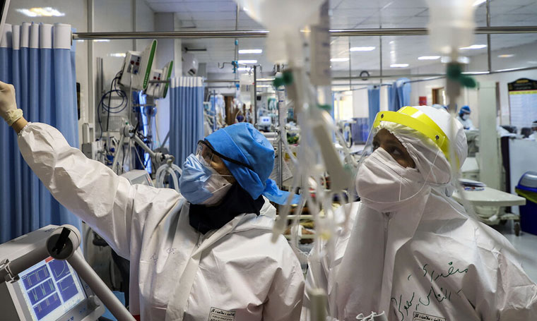 تسجيل 303 حالات وفاة جديدة بفيروس كورونا في ايران