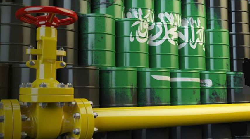 صادرات النفط السعودية تهبط 3.5 بالمئة