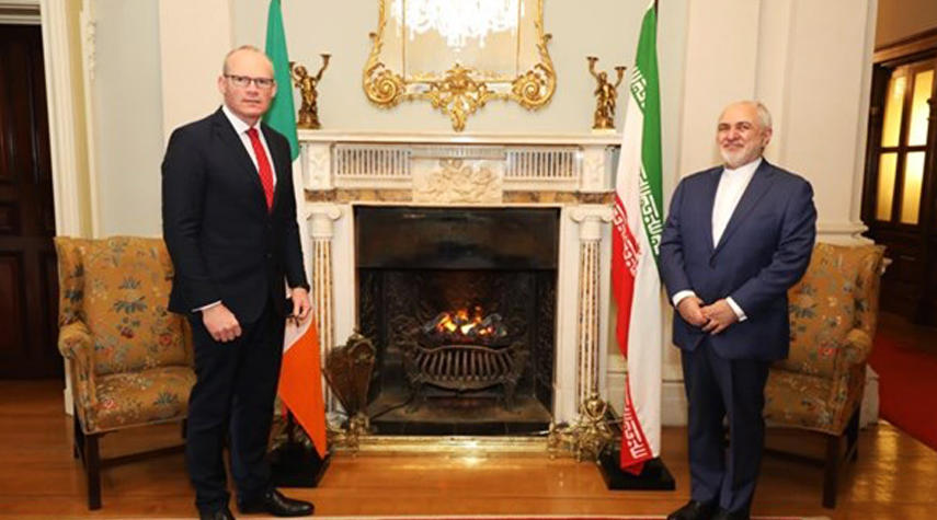 وزير الخارجية الايراني يلتقي نظيره الايرلندي في دبلن 