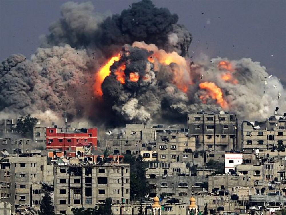 الاورو متوسطي يطالب بمحاكمة العسكريين الصهاينة لجرائهم في غزة